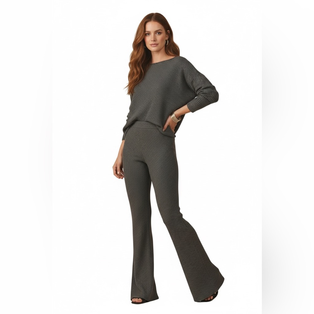 LuLaRoe • Kylie Corduroy Pull on Flare Pants • Gray